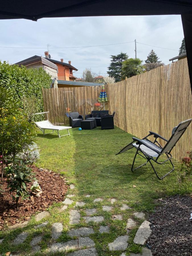 Casa Vacanza Veronica Con Giardino Verbania Ngoại thất bức ảnh